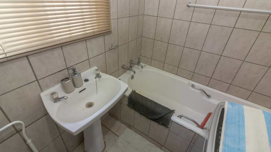 3 Bedroom Property for Sale in West Park Free State